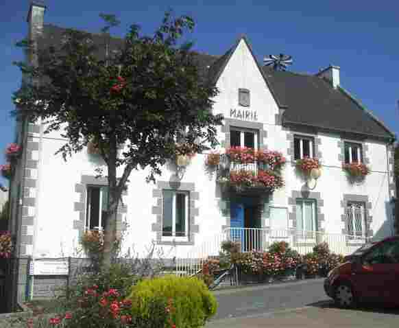 Mairie Corlay (Bretagne).